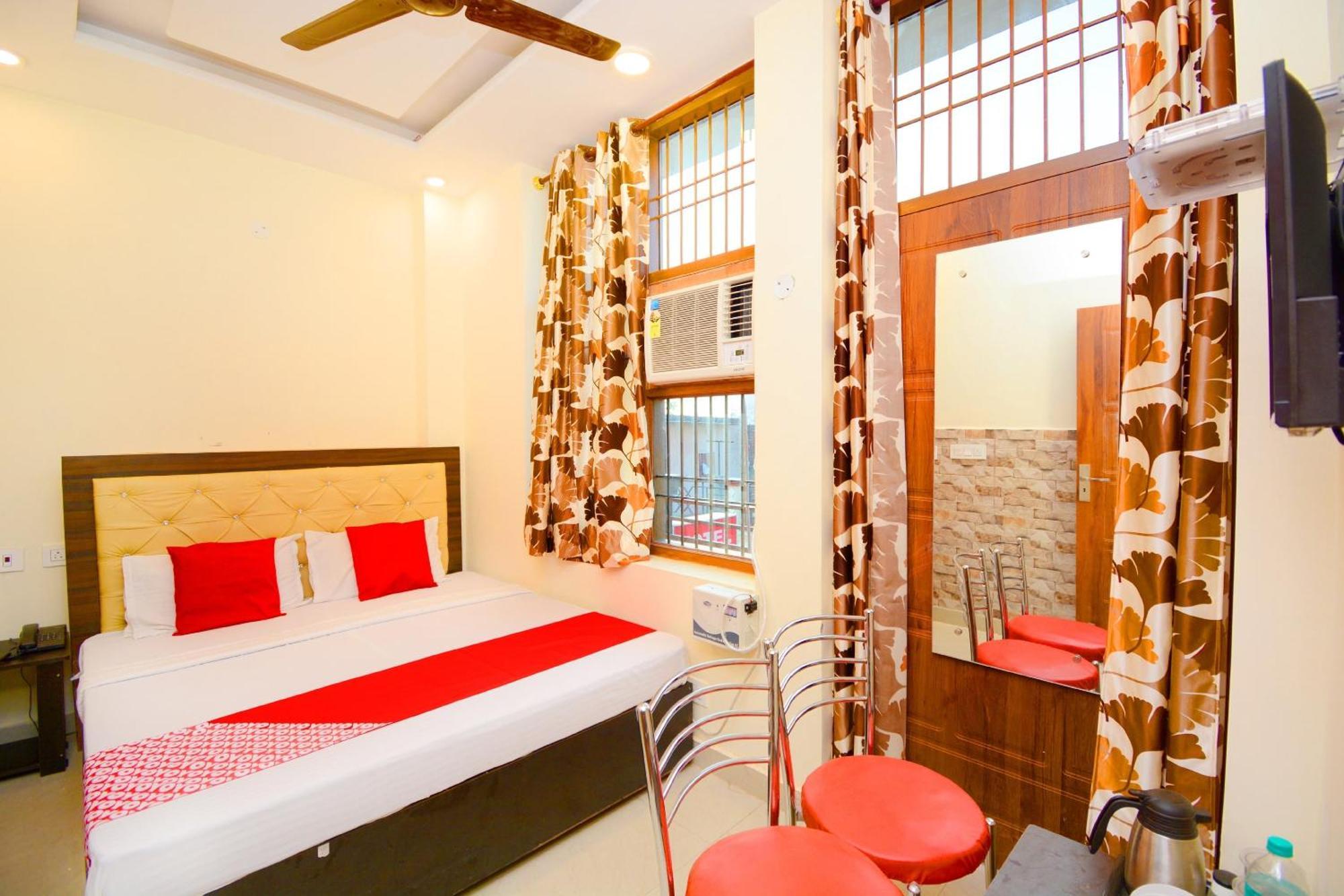 Oyo Flagship 38733 The Sai Palace Panchkula Exterior foto